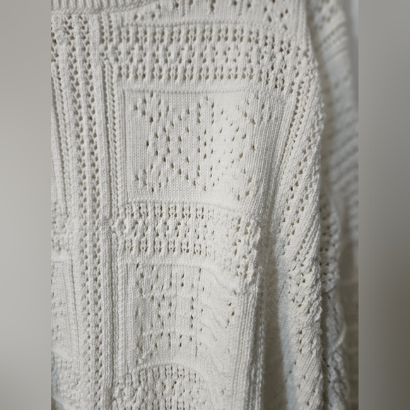 Club Monaco Pointelle Stitch Oversized Sweater - Picture 4 of 8